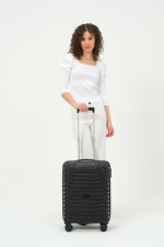 CROSSLAND 22 inch black cabin luggage