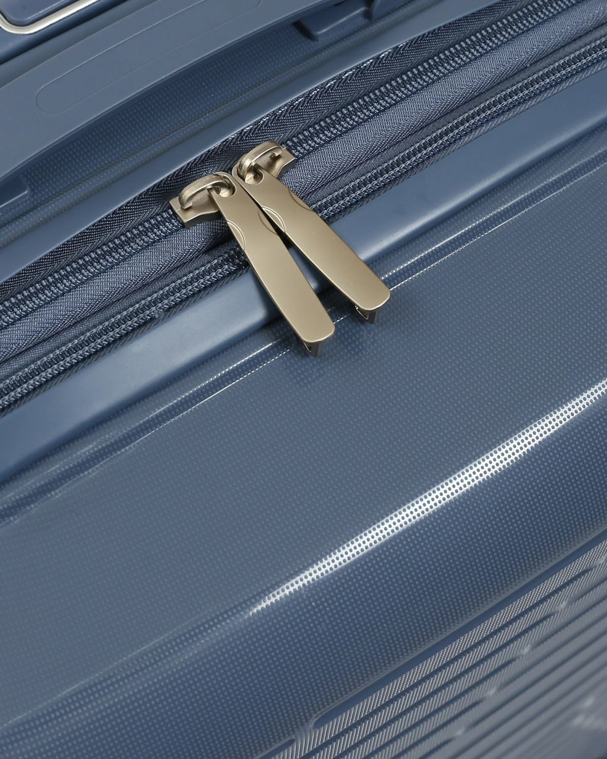 Cabin Size Trolley Luggage,USB Charging Port, Expandable Zipper With TSA Lock-20 Inch - Image 3